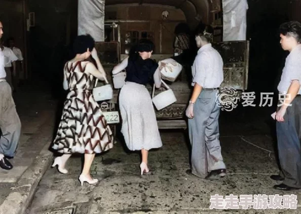 亚洲欧美黄色片＂引发全球关注，震惊事件背后隐藏的真相曝光，网友热议道德底线何在！