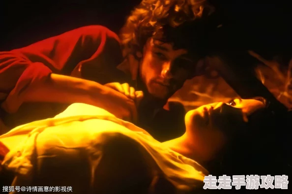 意大利A级情欲1片引发热议，网友热评：艺术与情色的完美结合，值得一看！
