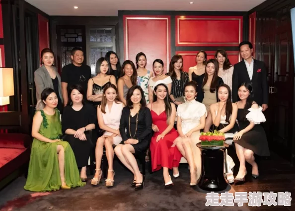 韩国美＊vip：最新时尚潮流引领者，明星们的私密聚会曝光，背后故事令人惊叹！