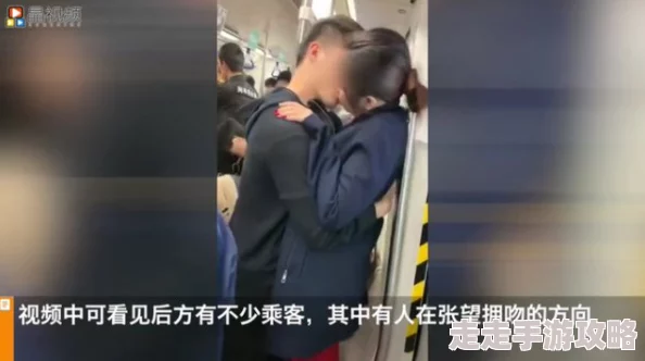 男女-裸-体-激烈打扑克：一场意外的游戏引发了热议，参与者分享了他们的独特体验与感受