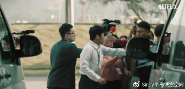 国产乱对白刺激视频：最新动态曝光，观众反响热烈，引发广泛讨论与关注，内容引人入胜