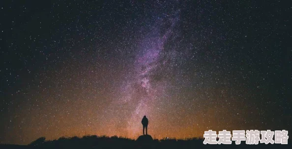 麻花星空mv这部作品通过幽默搞笑的方式展现了生活的多彩与荒诞