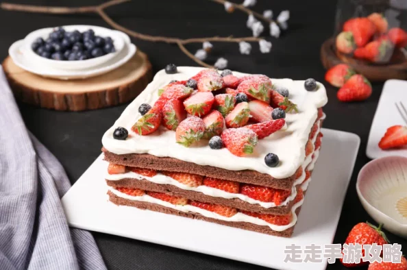 妈妈和女儿的隐秘夜晚两人决定尝试做一次深夜烘焙蛋糕,体验厨房冒险的乐趣 妈妈和女儿的隐秘夜晚两人决定尝试做一次深夜烘焙蛋糕,体验厨房冒险的乐趣