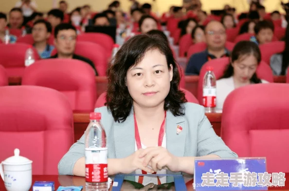 按摩房的女大学生这部电影揭示了校园生活不为人知的另一面 按摩房的女大学生这部电影揭示了校园生活不为人知的另一面