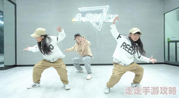 swag在线播放最近上线了全新互动剧情体验,让观众参与选择剧情走向 swag在线播放最近上线了全新互动剧情体验,让观众参与选择剧情走向