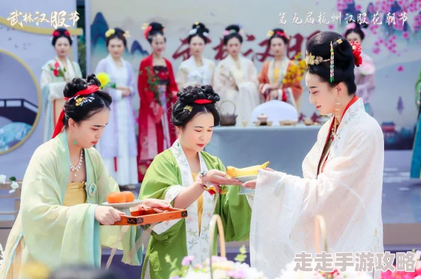 国产汉服被啪福利在线观看最近推出全新系列传统节日主题汉服 国产汉服被啪福利在线观看最近推出全新系列传统节日主题汉服