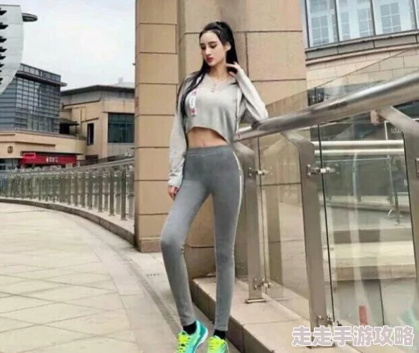 丰满饥渴老妇女指的是那些身材较为丰腴且对情感生活有强烈需求的中老年女性群体