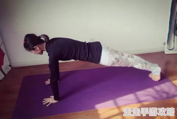 小妖精好紧好爽再浪一点最近迷上了瑜伽练习身材更好了