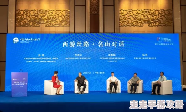 2023年上海市黄浦区文化和旅游局举办“黄浦文创节”活动，吸引众多市民参与体验