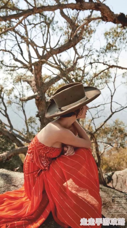 冬月枫作品愿每个人都能追寻自己的梦想,勇敢面对生活的挑战 冬月枫作品愿每个人都能追寻自己的梦想,勇敢面对生活的挑战