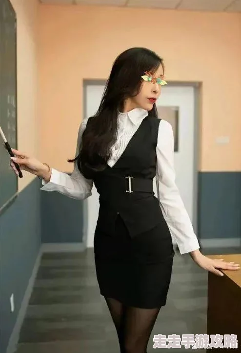 放荡老师淑敏办公室全集目录更新至第80章办公室的秘密 放荡老师淑敏办公室全集目录更新至第80章办公室的秘密