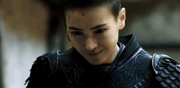 强壮的公么李媛老何李媛和老何的矛盾激化引发家庭危机