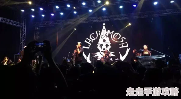 把坤坤练习时长突破两万小时唱跳俱佳即将推出全新个人专辑