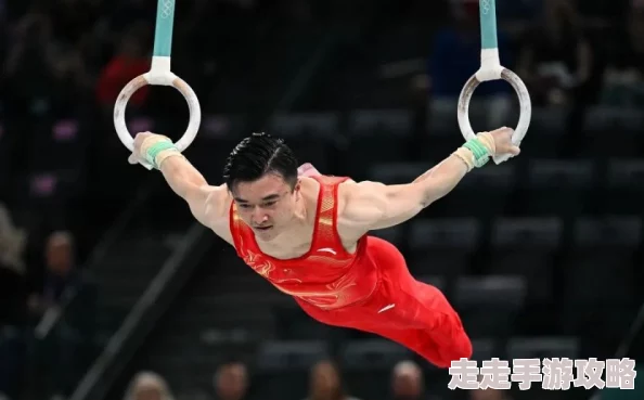 chinese体育生solo体操少年惊艳亮相柔韧与力量的完美结合
