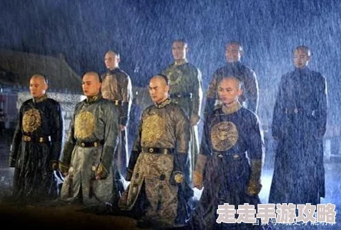 九王夺嫡骨肉相残，朝政动荡，民不聊生，留下深刻的历史教训