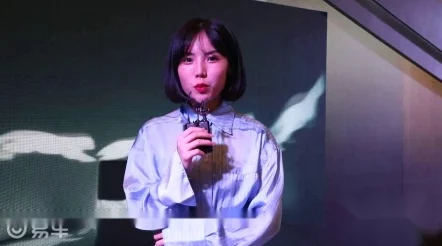 故意走光XXⅩXXX合集为何如此流行探究其背后原因