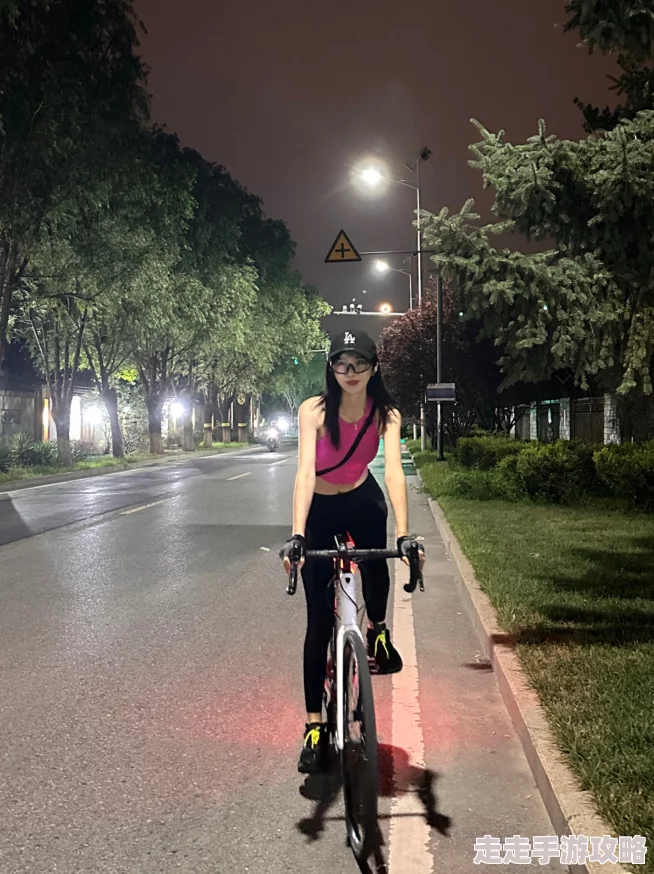 天天操夜夜骑为何备受喜爱因为它通俗易懂朗朗上口又充满动感 天天操夜夜骑为何备受喜爱因为它通俗易懂朗朗上口又充满动感