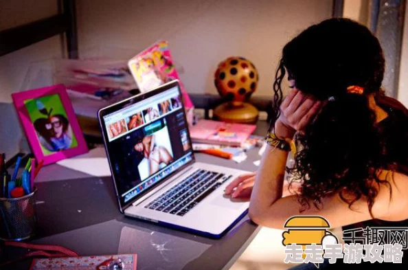 究竟是什么让它火遍全网为何如此吸引人1000部毛片A片免费观看 究竟是什么让它火遍全网为何如此吸引人1000部毛片A片免费观看