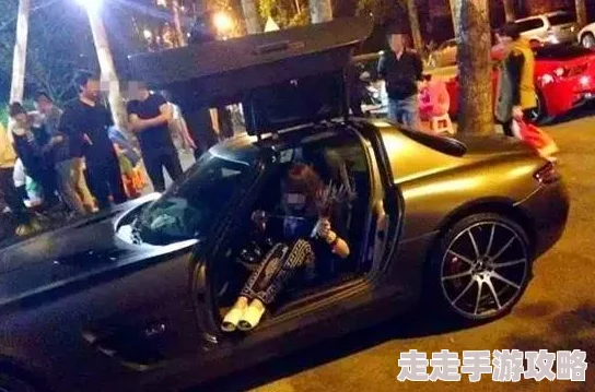 五月桃花社区惊现神秘土豪深夜豪车接送美女引猜测