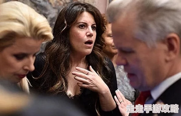 办公室里被迫高h小道消息说当事人平时很低调没想到这么开放据说还拍了视频