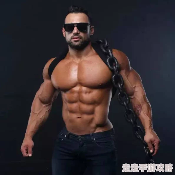 欧美同志猛男videoes2025健体猛男训练营火热上线