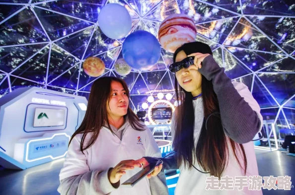 色伊人久久2025元宇宙时尚潮流虚拟体验馆盛大开幕