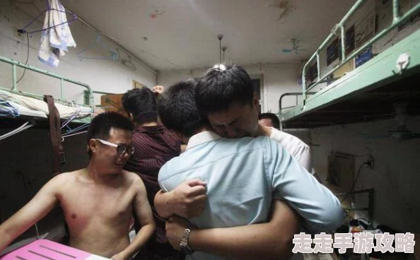 男男寝室互攻h啪肉np文大学生活激情四射的青春故事