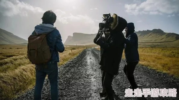 罪城堕落与救赎交织的霓虹都市，隐藏着不为人知的秘密与阴谋
